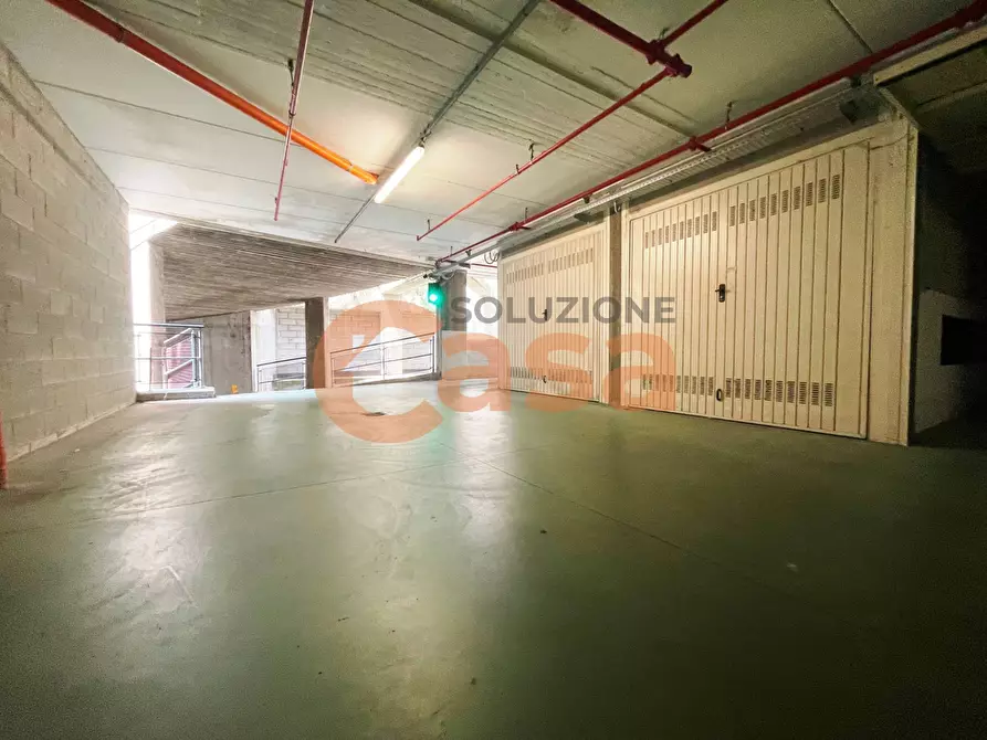 Immagine 2 di Box auto in vendita  in Via Venturini a Piacenza