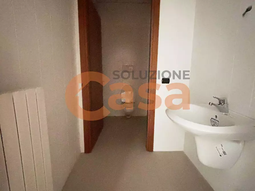 Immagine 17 di Ufficio in affitto  in Via Emilia a Agazzano