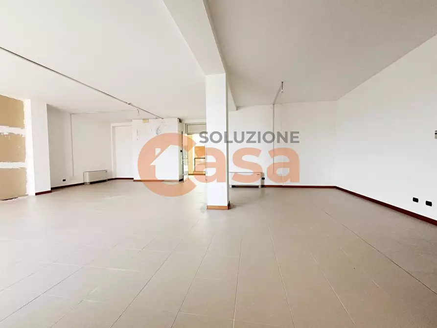 Immagine 8 di Ufficio in affitto  in Via Emilia a Piacenza