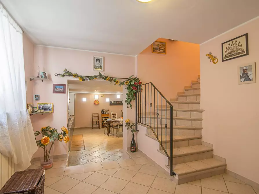 Immagine 23 di Villa in vendita  in Via Rossini a Podenzano