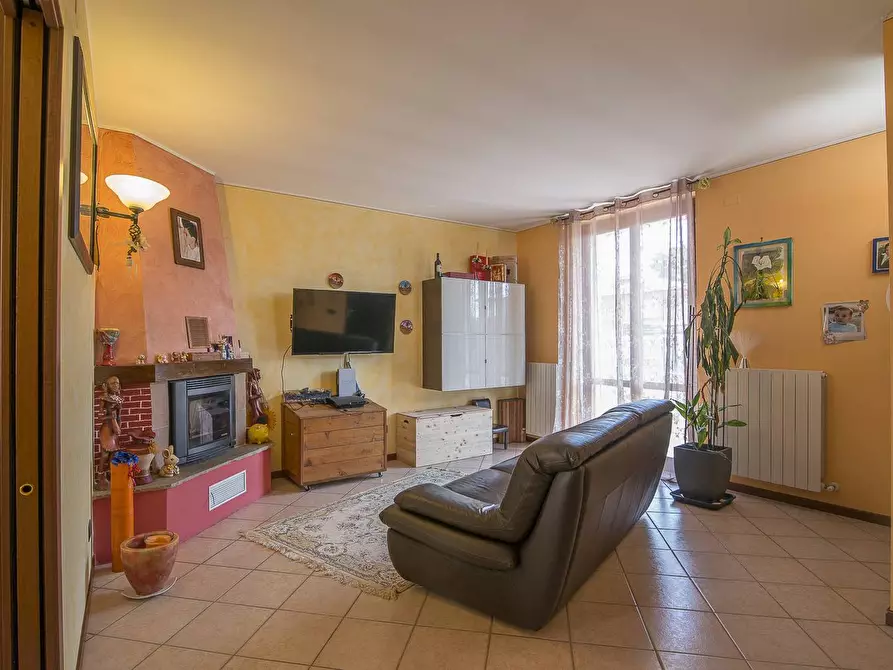 Immagine 42 di Villa in vendita  in Via Rossini a Podenzano