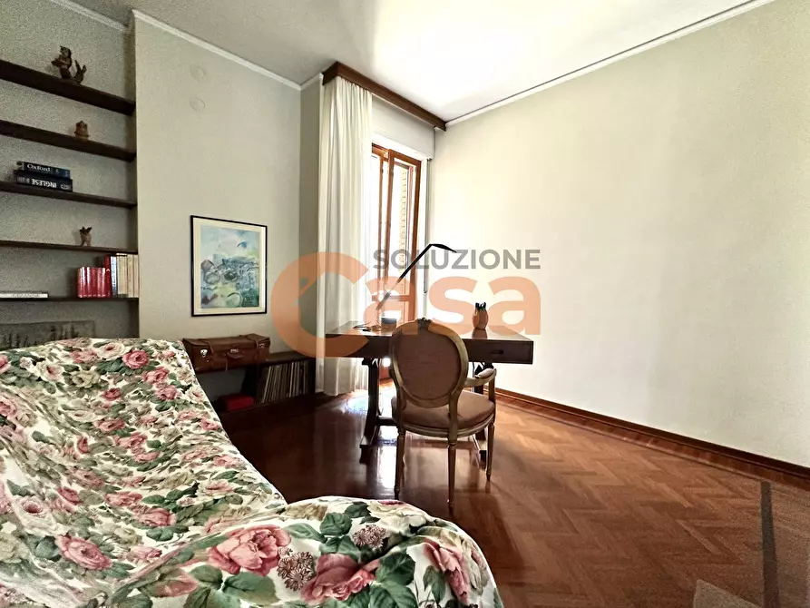 Immagine 17 di Appartamento in vendita  in Stradone Farnese a Piacenza