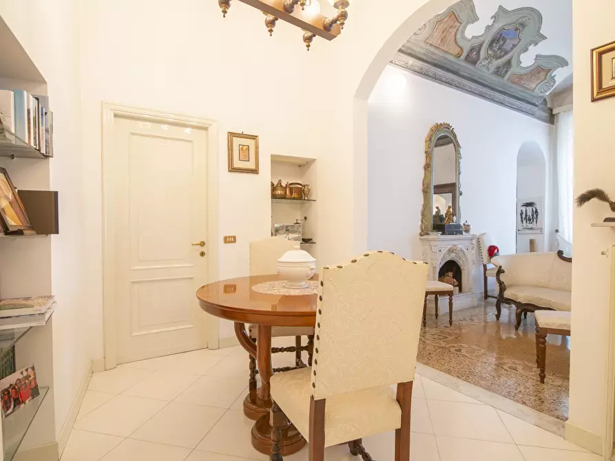 Immagine 8 di Appartamento in vendita  in PIAZZA BORGO a Piacenza