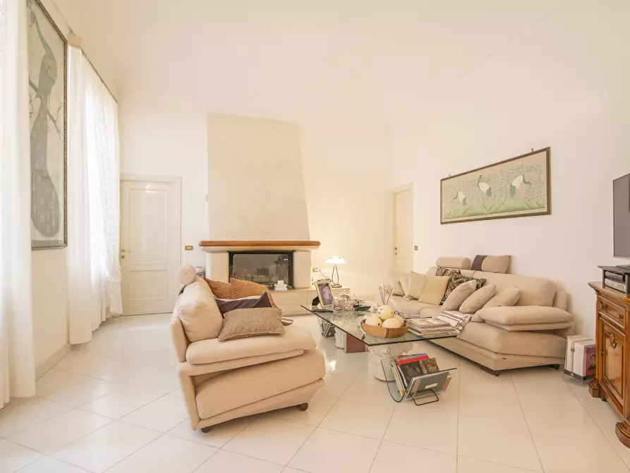 Immagine 6 di Appartamento in vendita  in PIAZZA BORGO a Piacenza