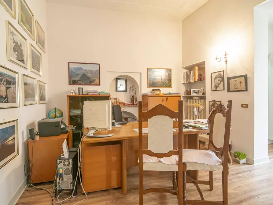 Immagine 17 di Appartamento in vendita  in PIAZZA BORGO a Piacenza