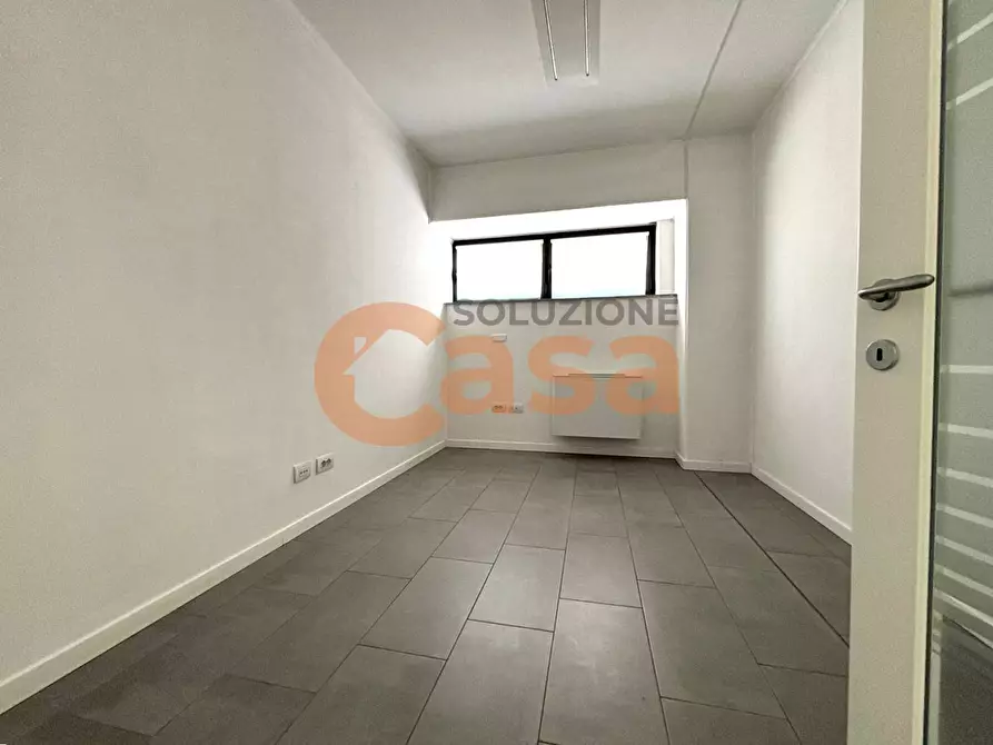 Immagine 9 di Ufficio in affitto  in Strada Veggioletta a Piacenza