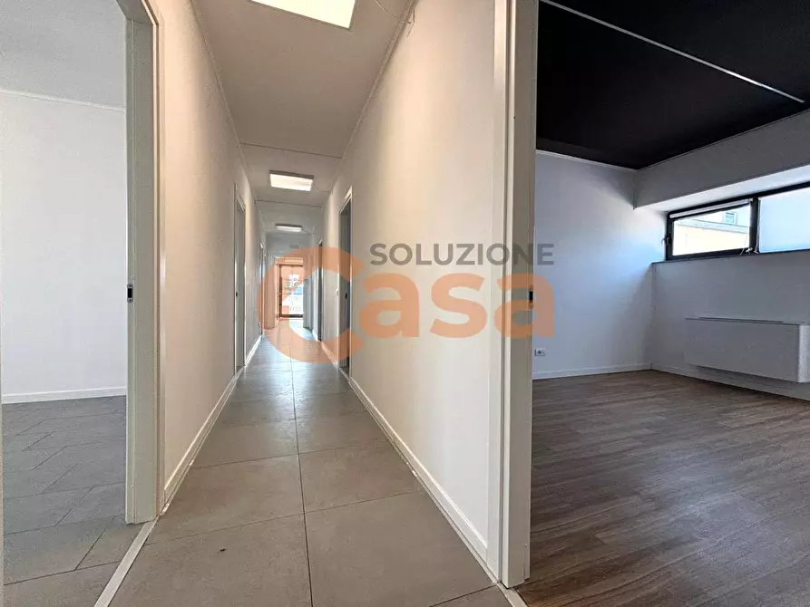 Immagine 7 di Ufficio in affitto  in Strada Veggioletta a Piacenza