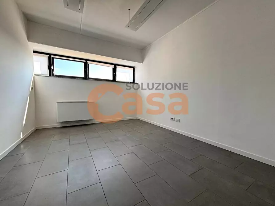 Immagine 17 di Ufficio in affitto  in Strada Veggioletta a Piacenza