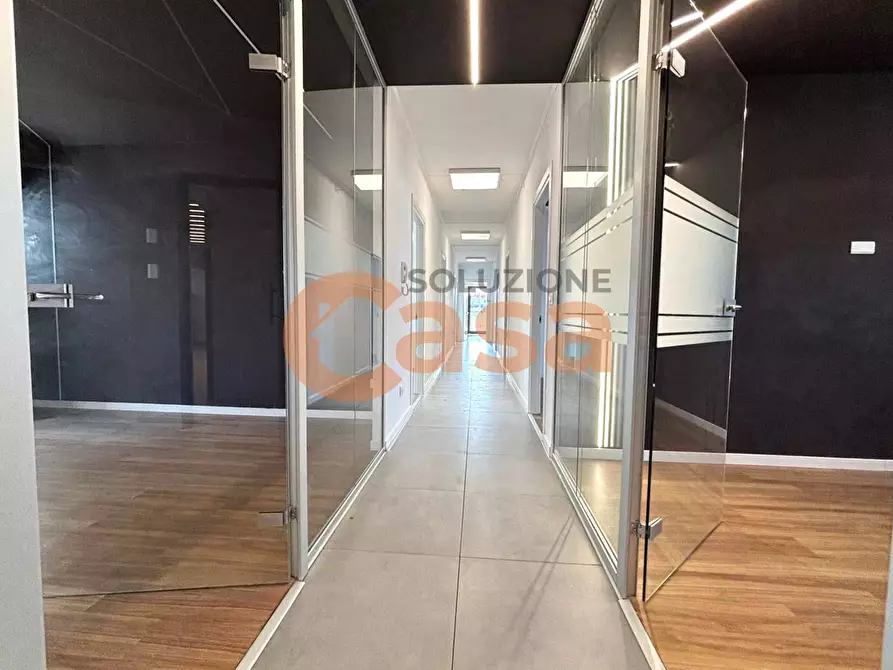 Immagine 5 di Ufficio in affitto  in Strada Veggioletta a Piacenza