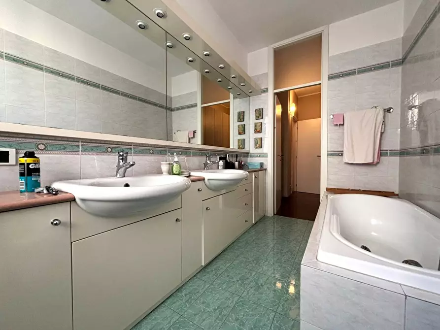 Immagine 15 di Appartamento in affitto  in Piazza Borgo a Piacenza