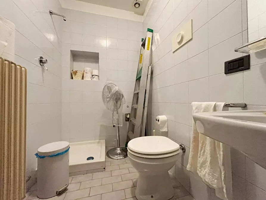 Immagine 18 di Ufficio in affitto  in Via Roma a Piacenza