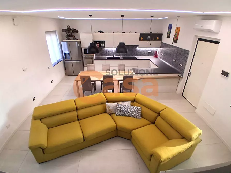 Immagine 1 di Casa indipendente in vendita  in Via della Libertà a Somaglia