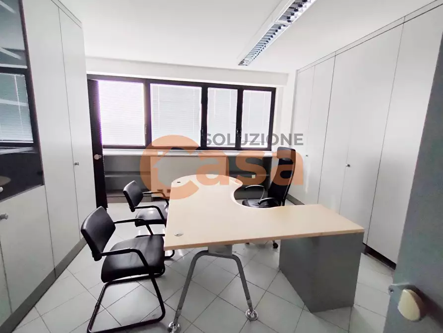 Immagine 4 di Ufficio in vendita  in Via Rigolli a Piacenza