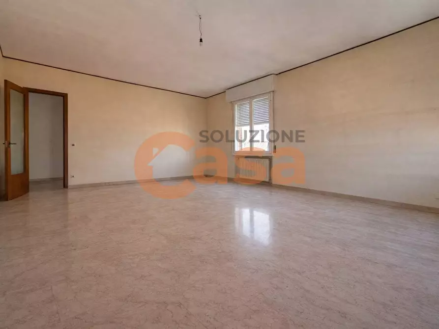 Immagine 13 di Appartamento in vendita  in Via Scalabrini a Piacenza