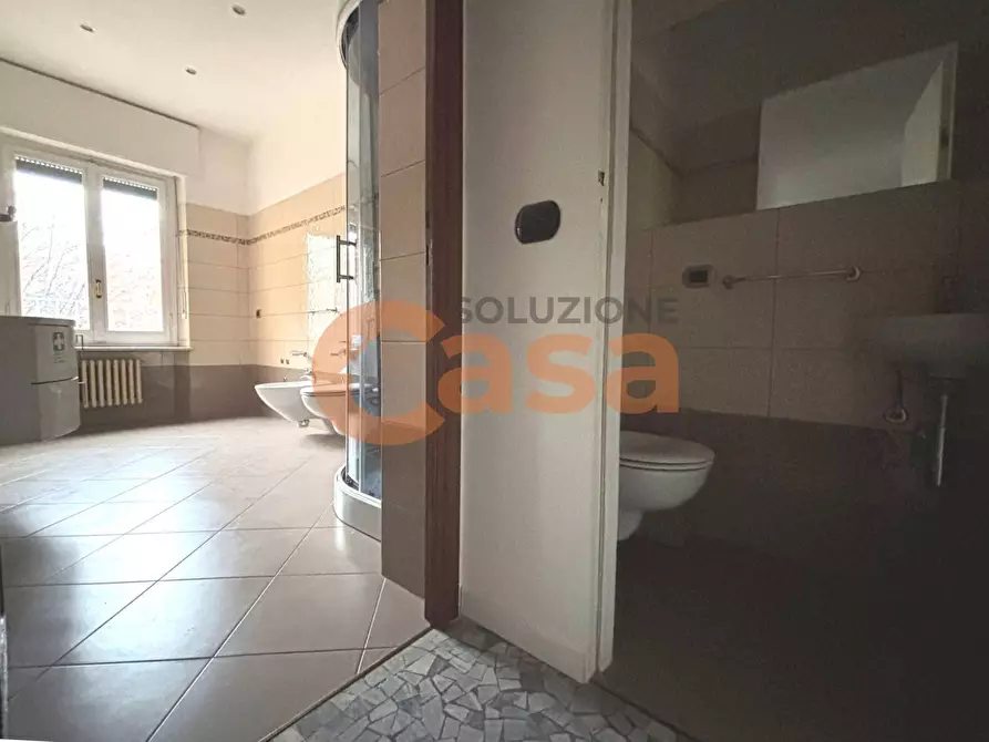 Immagine 12 di Ufficio in affitto  in Via IV Novembre a Piacenza