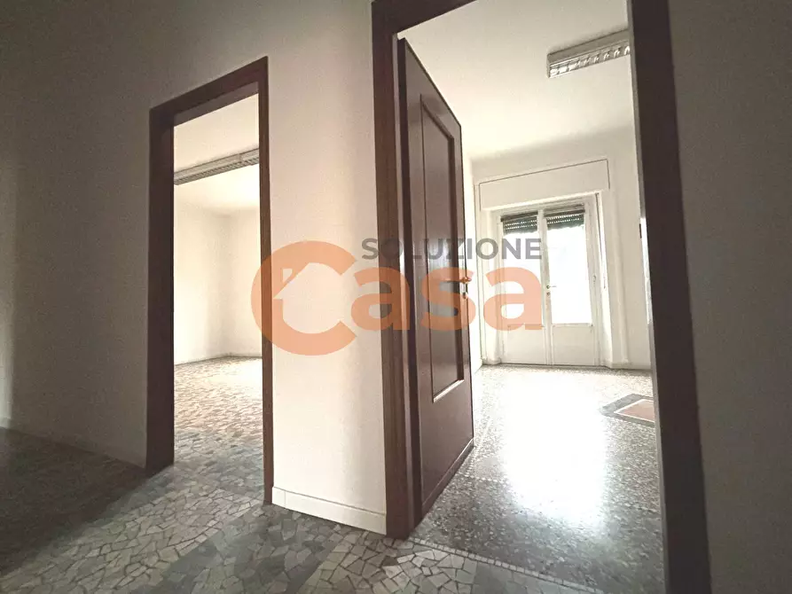 Immagine 9 di Ufficio in affitto  in Via IV Novembre a Piacenza