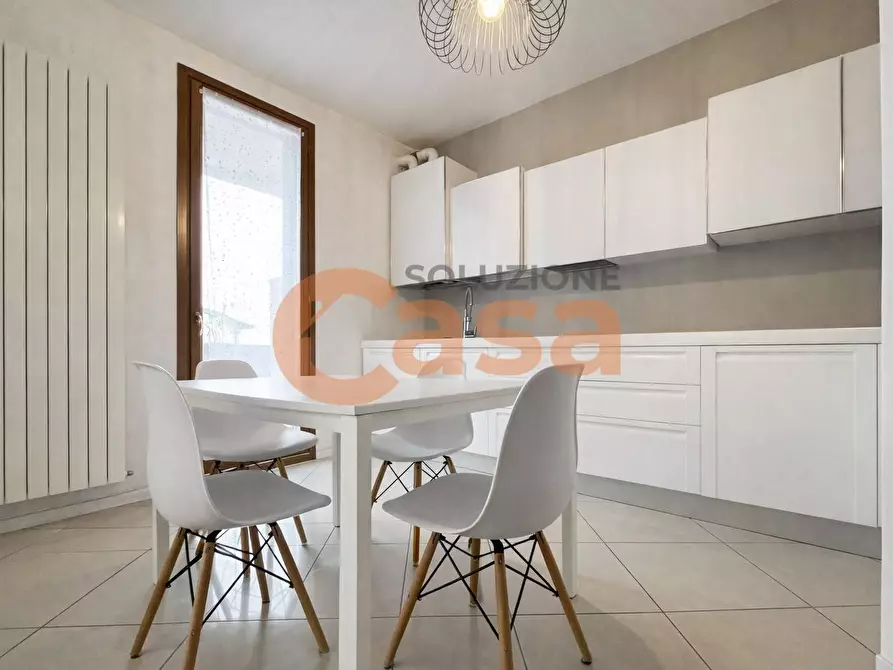 Immagine 7 di Appartamento in vendita  in Viale Europa a Agazzano