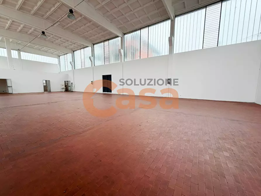 Immagine 5 di Capannone industriale in affitto  in Via Einaudi a Piacenza