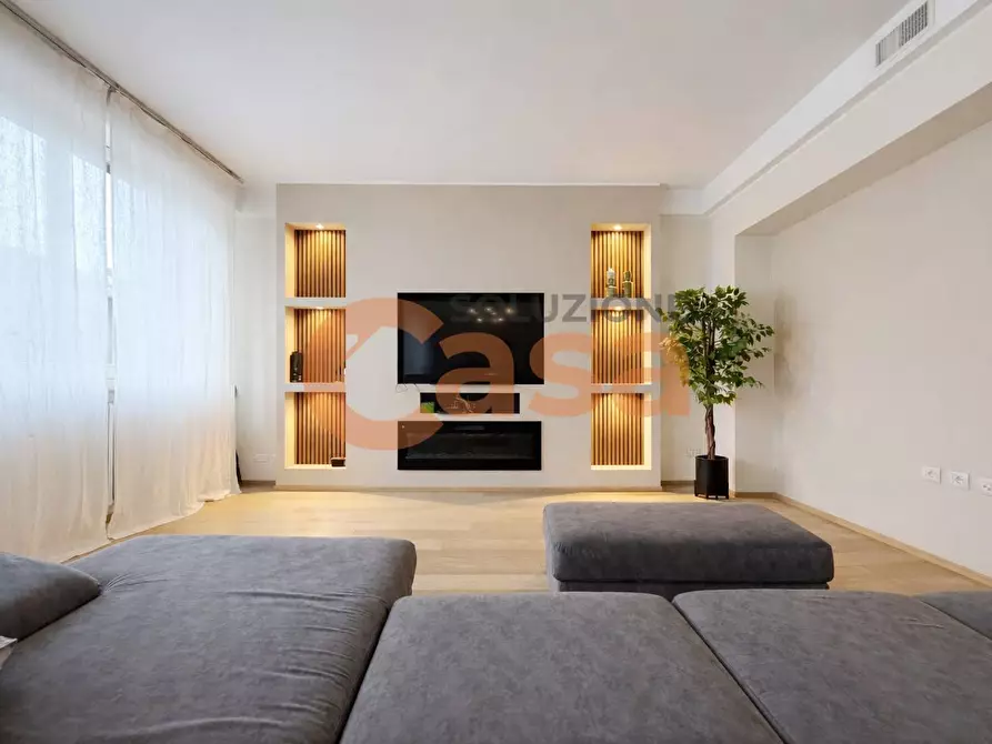 Immagine 3 di Appartamento in vendita  in Via Venturini a Piacenza