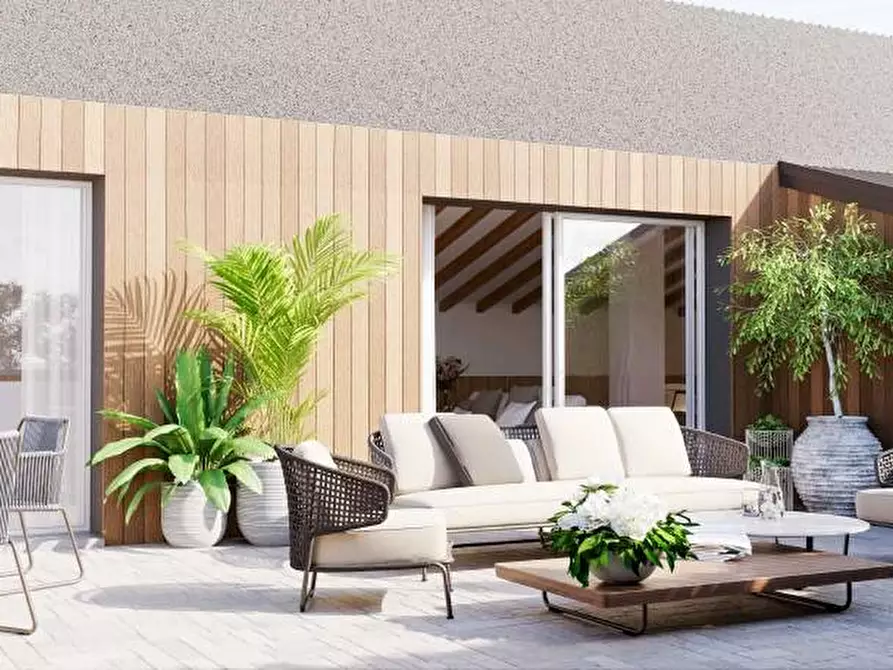 Immagine 11 di Attico in vendita  in Via  Veneto a Piacenza