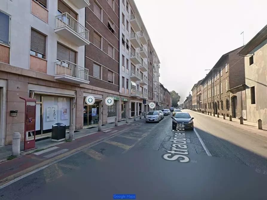 Immagine 3 di Negozio in affitto  in Stradone Farnese a Piacenza