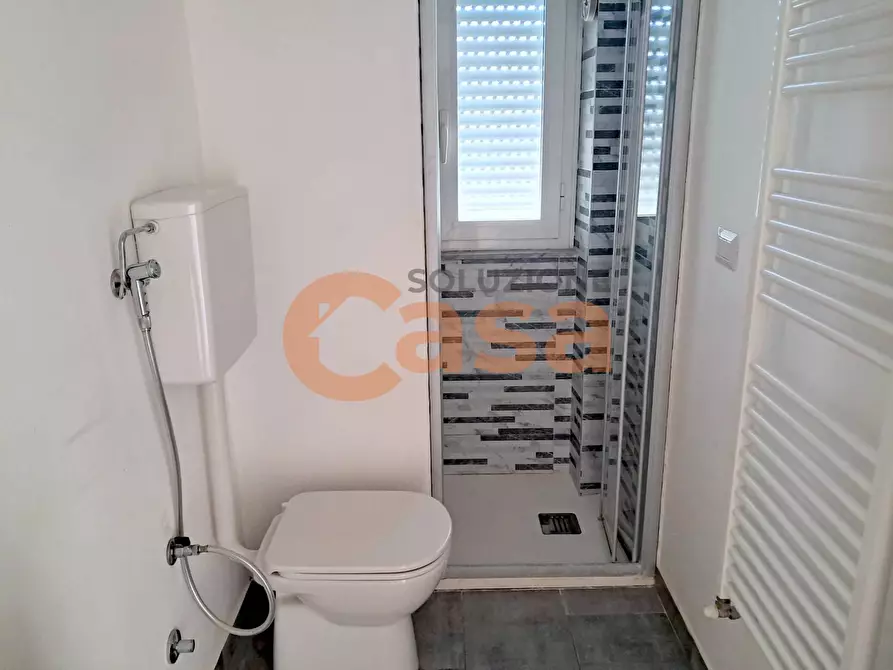 Immagine 10 di Appartamento in vendita  in Via Broni a Piacenza