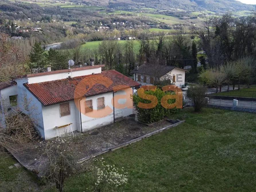 Immagine 7 di Villa in vendita  in strada provinciale 40 a Cerignale