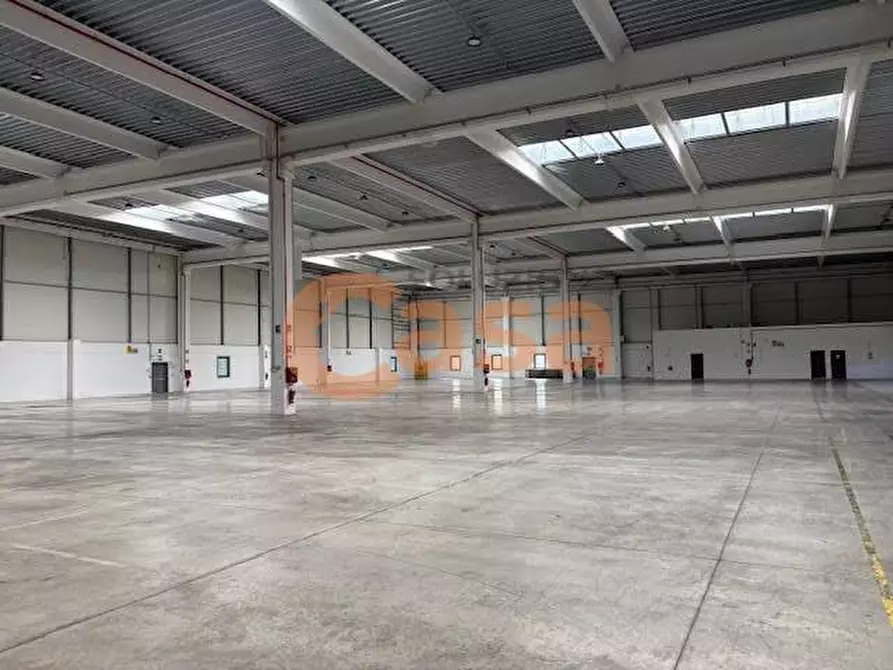 Immagine 9 di Magazzino in affitto  in Viale dell'Industria a Castel San Giovanni