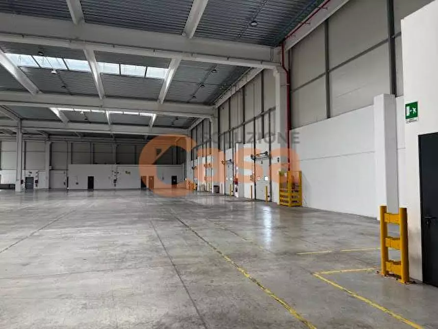 Immagine 11 di Magazzino in affitto  in Viale dell'Industria a Castel San Giovanni