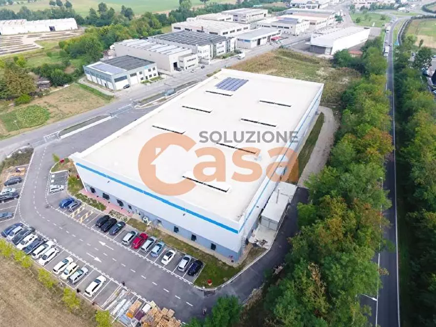 Immagine 2 di Magazzino in affitto  in Viale dell'Industria a Castel San Giovanni