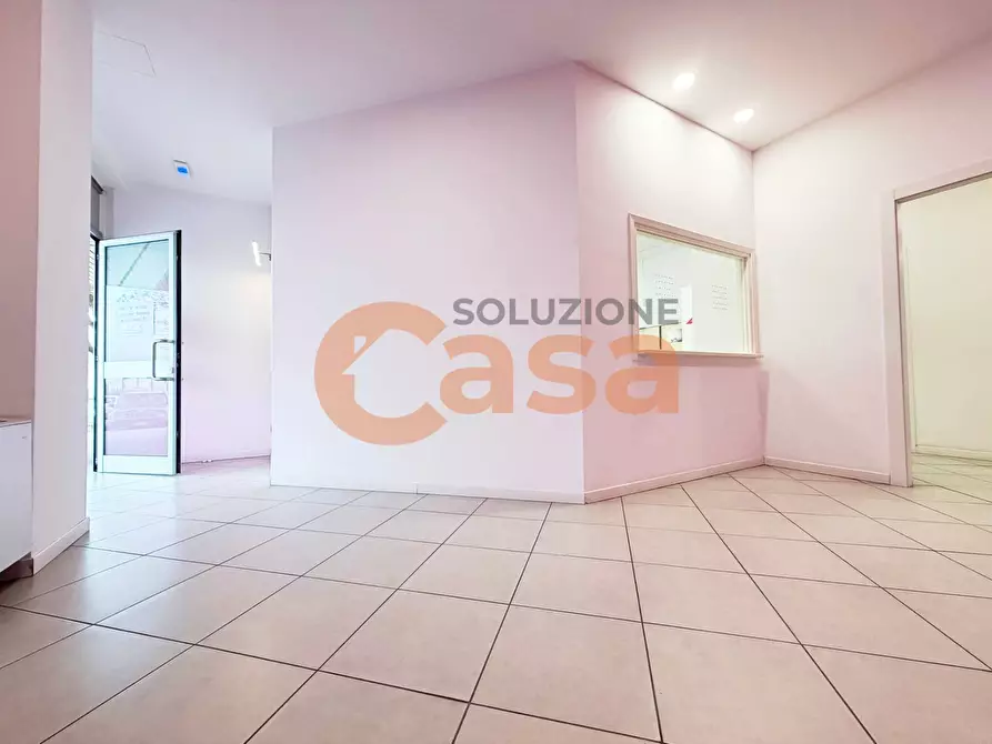 Immagine 2 di Ufficio in affitto  in Via Federico Coppalati a Piacenza