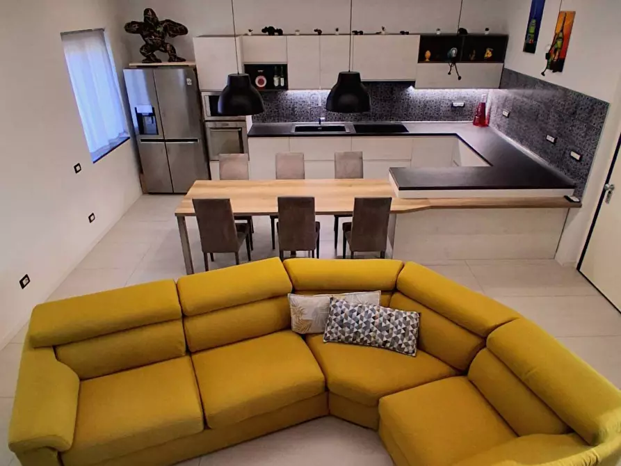 Immagine 3 di Casa indipendente in vendita  in Località San Martino a Somaglia