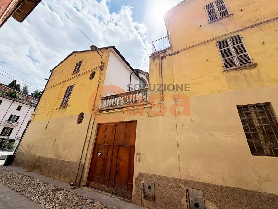 Immagine 13 di Palazzo in vendita  in Piazza Paolo Araldi a Rivergaro