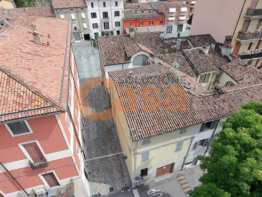 Immagine 16 di Palazzo in vendita  in Piazza Paolo Araldi a Rivergaro