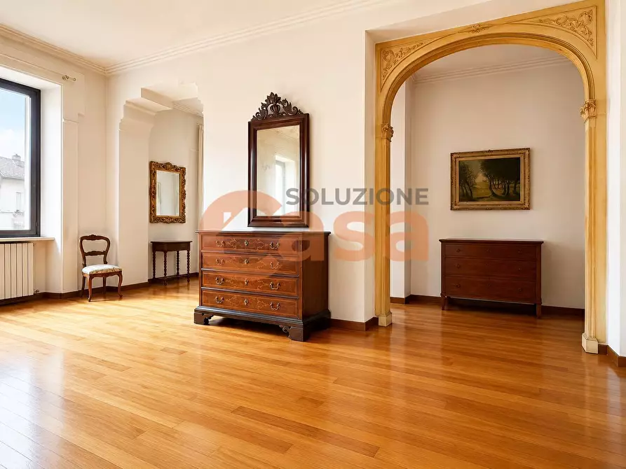 Immagine 4 di Palazzo in vendita  in Piazza Duomo a Piacenza