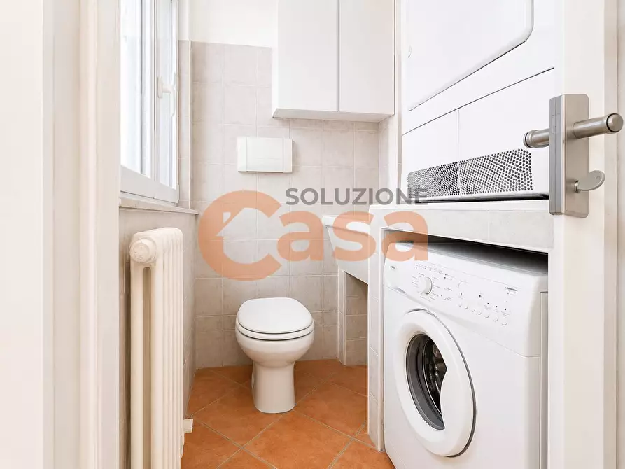 Immagine 12 di Appartamento in vendita  in Via Luigi Mensi a Piacenza