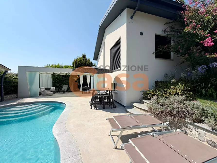 Immagine 3 di Villa in vendita  in Via Vittorio Bachelet a Rivergaro