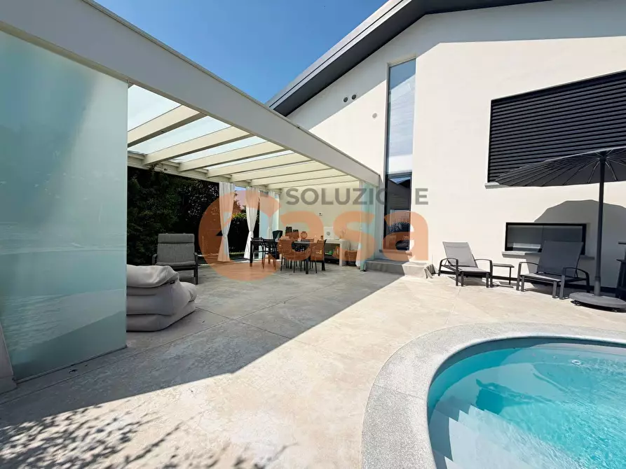 Immagine 7 di Villa in vendita  in Via Vittorio Bachelet a Rivergaro