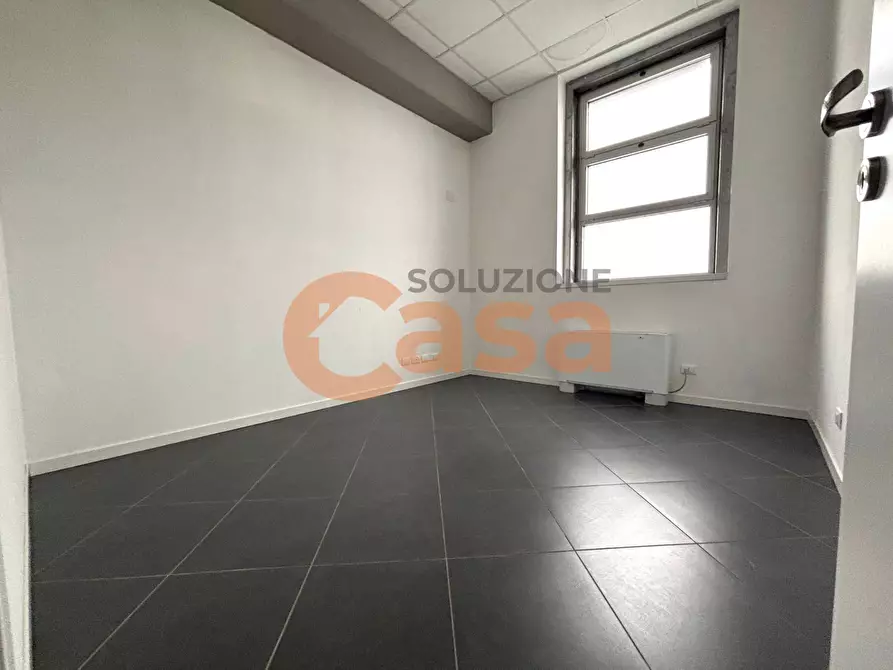 Immagine 14 di Ufficio in affitto  in Via Gorra a Piacenza