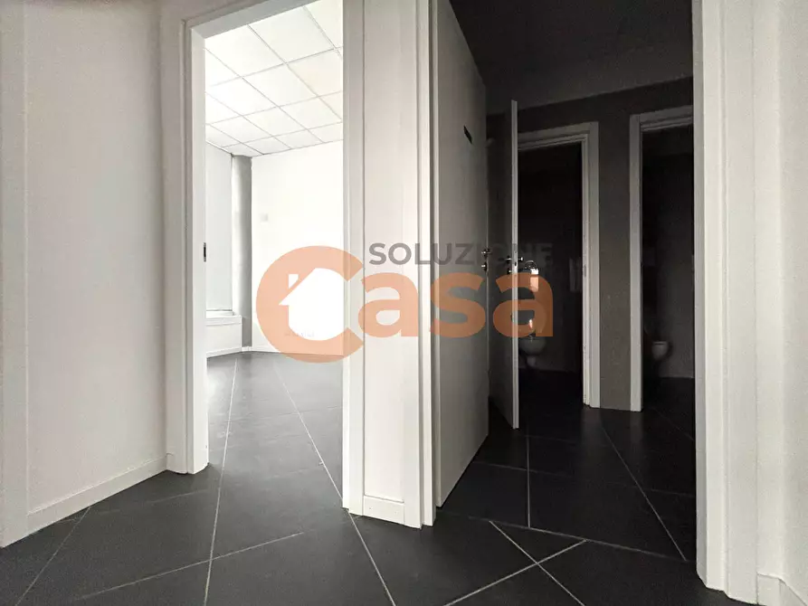 Immagine 17 di Ufficio in affitto  in Via Gorra a Piacenza