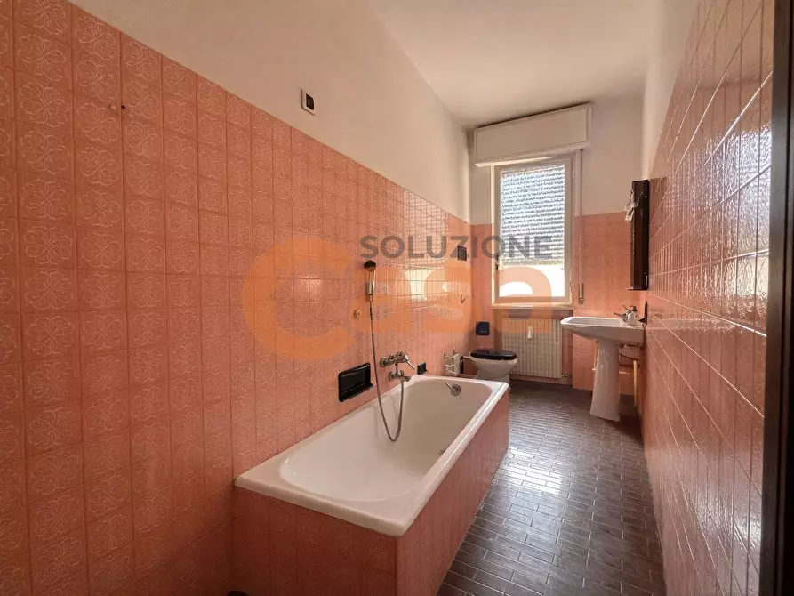 Immagine 12 di Appartamento in vendita  in Via Scalabrini a Piacenza