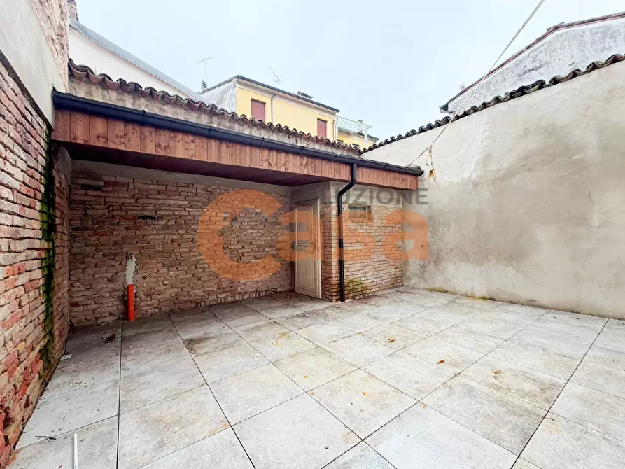 Immagine 4 di Palazzo in vendita  in Via XX Settembre a Cortemaggiore