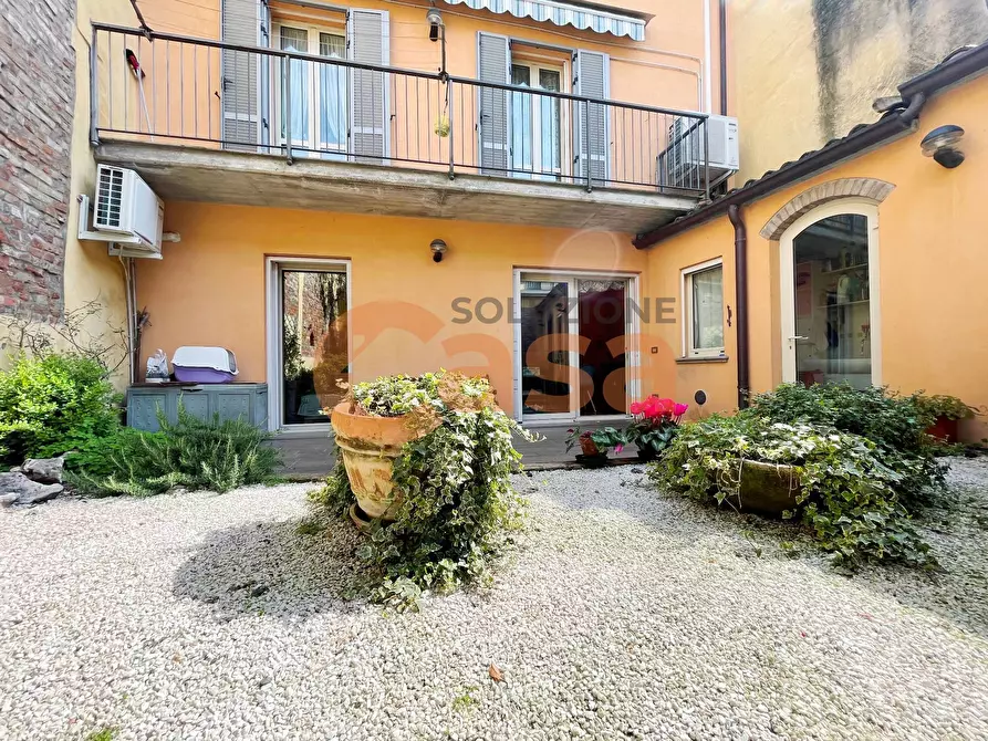 Immagine 1 di Villa in vendita  in Vicolo San Paolo a Piacenza