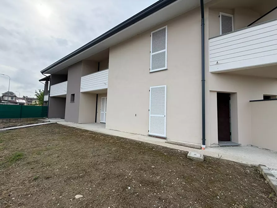 Immagine 1 di Villa in vendita  a Gossolengo