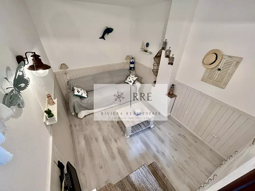 Immagine 10 di Appartamento in vendita  in Via Michelangelo Buonarroti a Alassio