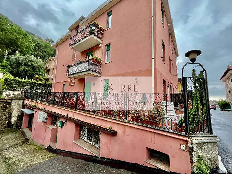 Immagine 15 di Appartamento in vendita  in Via Michelangelo Buonarroti a Alassio