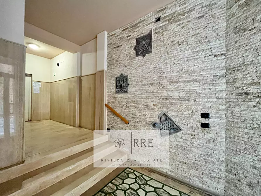 Immagine 18 di Appartamento in vendita  in Via Giacomo Puccini a Albenga