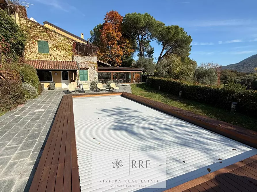 Immagine 53 di Villa in vendita  in dentro il Golf Club a Casanova Lerrone