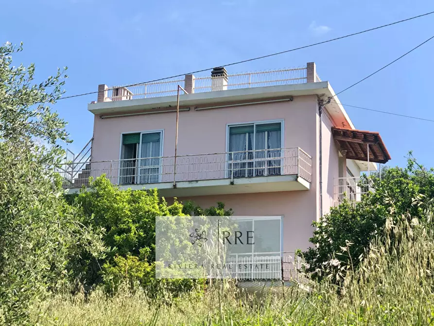 Immagine 12 di Villa in vendita  in via Monade a Diano Arentino
