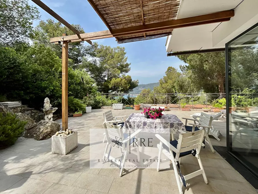 Immagine 4 di Casa semindipendente in vendita  in viale Piemonte a Andora